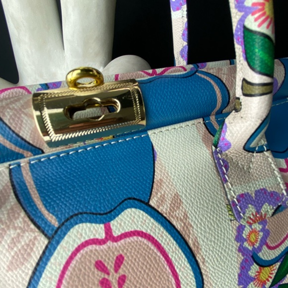 Top Handle Structured Leather Handbag - Picture 10 of 10